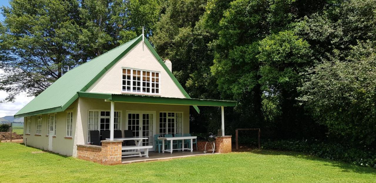 Pennygum Country Cottages Underberg Exterior foto