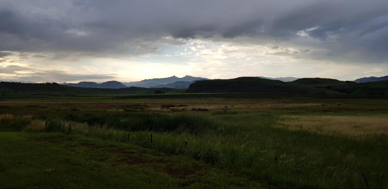 Pennygum Country Cottages Underberg Exterior foto