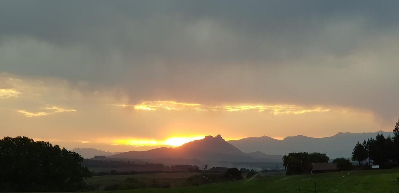 Pennygum Country Cottages Underberg Exterior foto