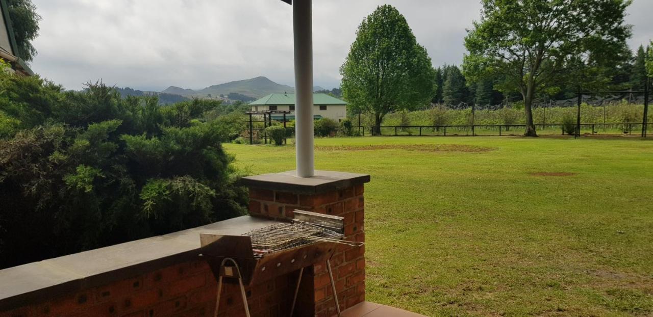 Pennygum Country Cottages Underberg Exterior foto